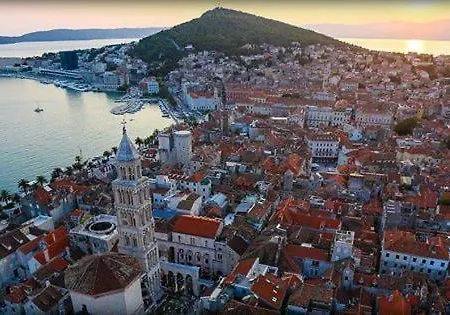 N&m - Diocletians Palace Pensionat Split