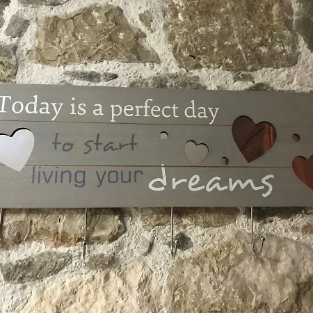 N&m - Diocletians Palace Pensionat