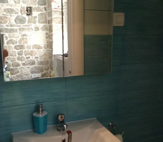 N&m - Diocletians Palace 3*