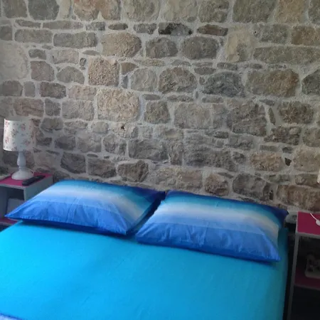 Pensjonat N&m - Diocletians Palace Split