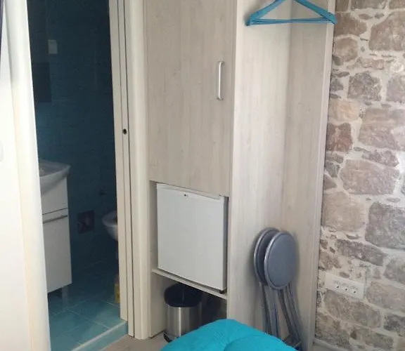 N&m - Diocletians Palace בית הארחה 3*