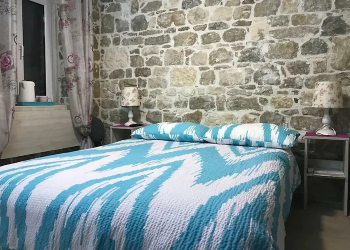 N&m - Diocletians Palace